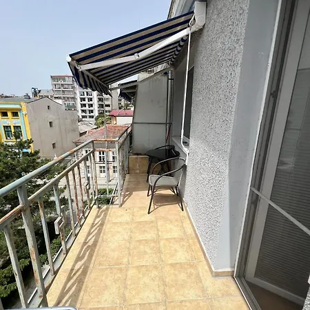 Delux Art Διαμέρισμα *