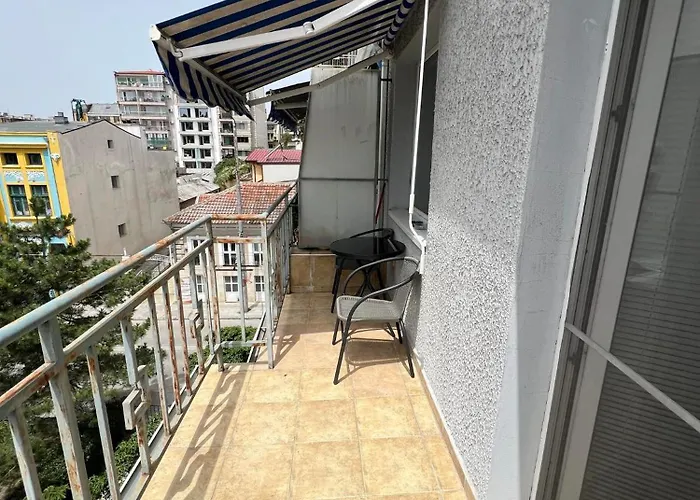 Delux Art Lejlighed *