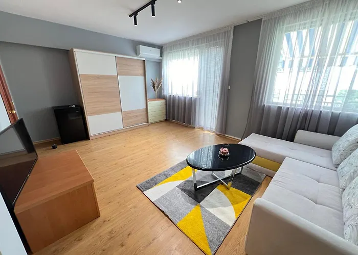 Delux Art Lejlighed *